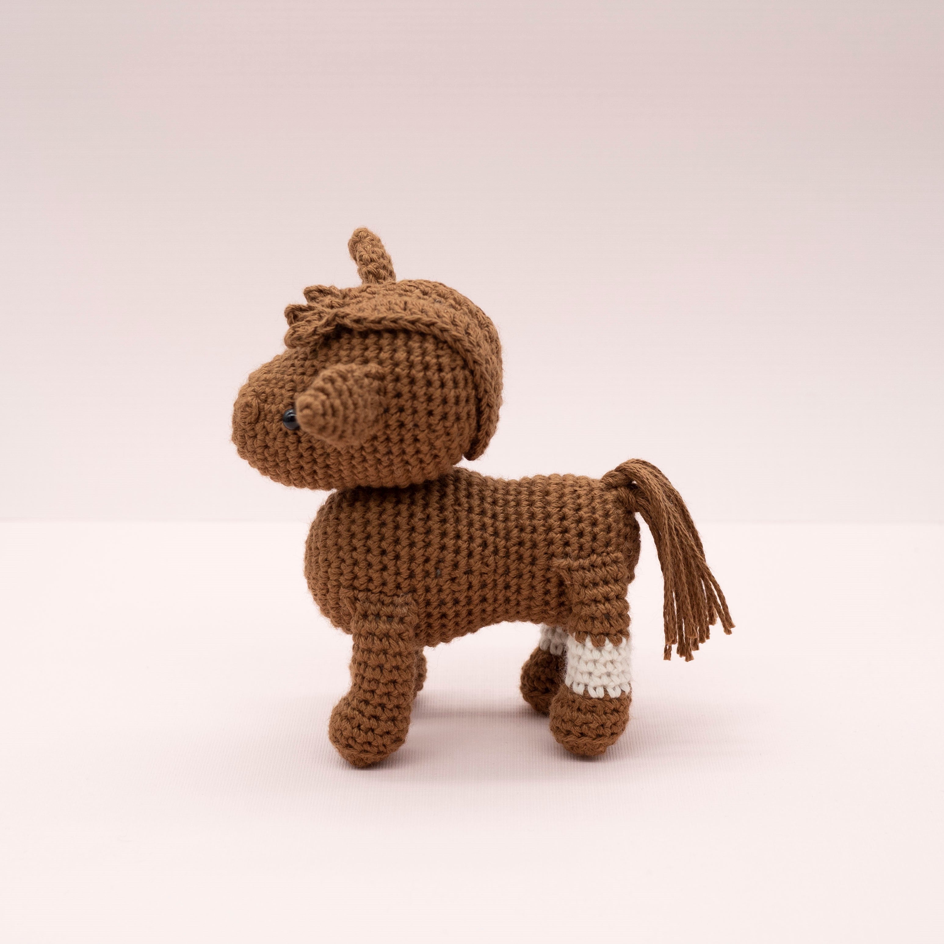 Crochet Your Own Phar Lap