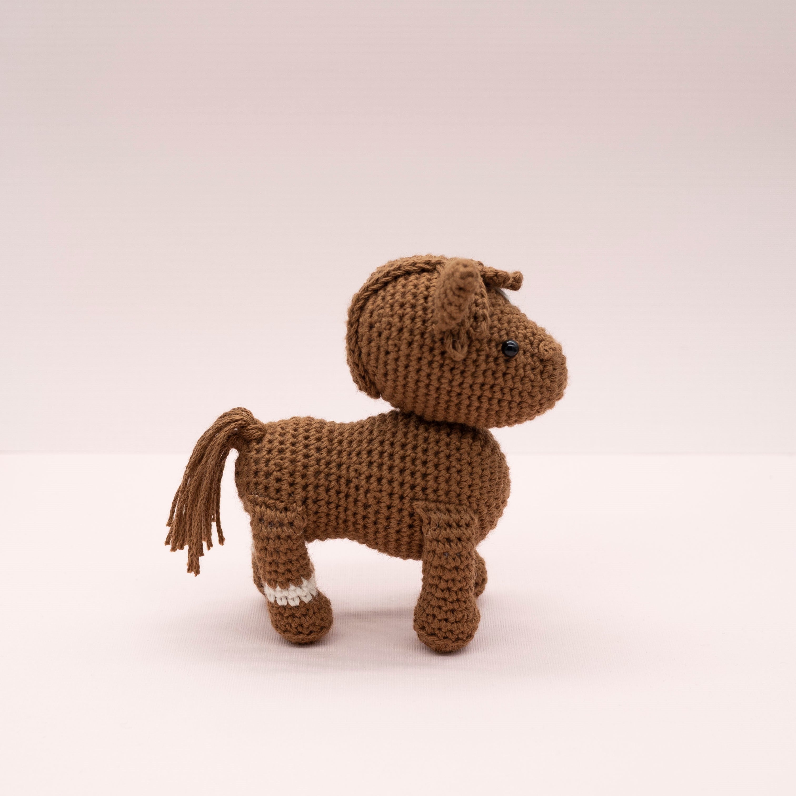 Crochet Your Own Phar Lap