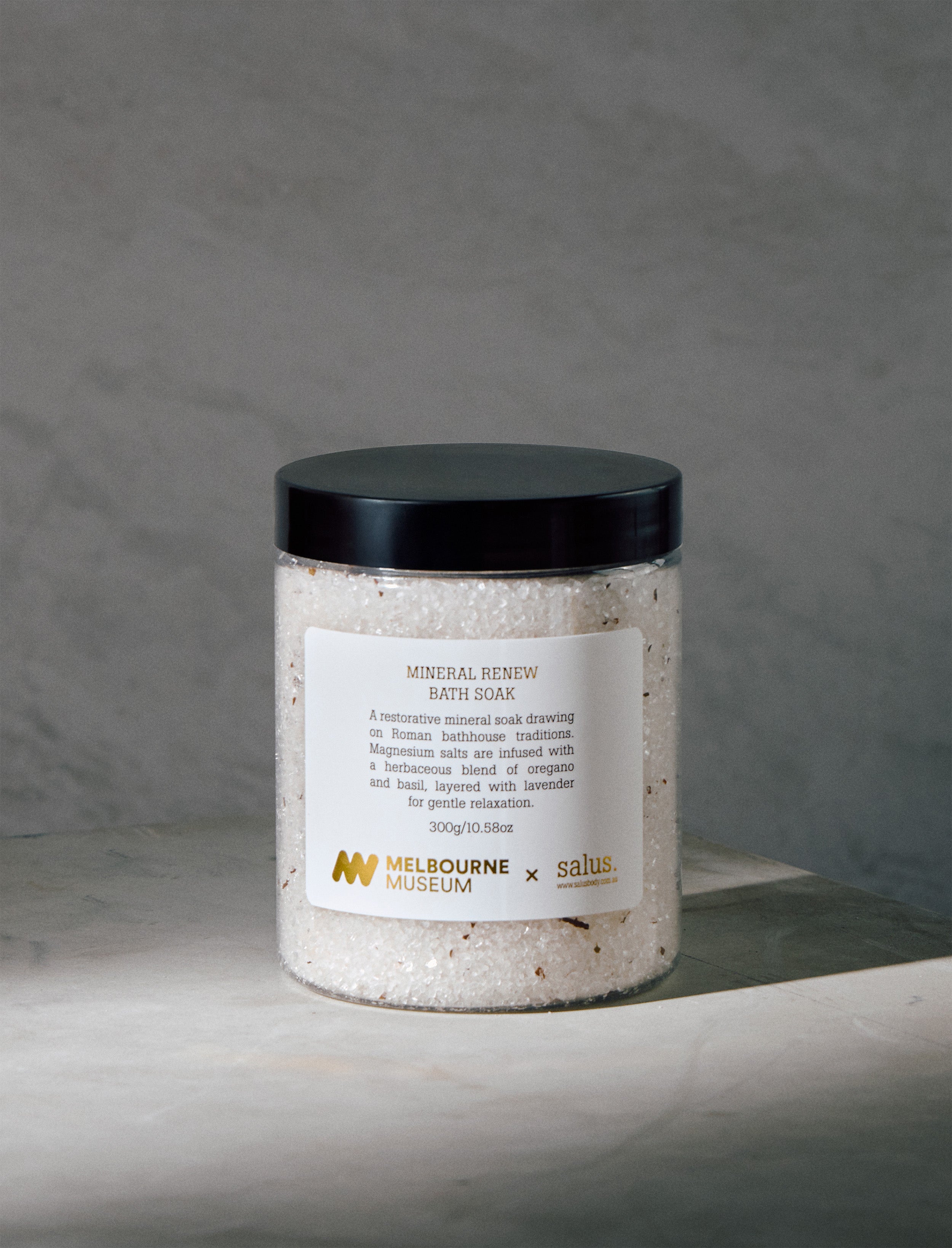 Salus_Scrub_c9de2f5e-8789-416c-abd4-3d9888ce7291.jpg