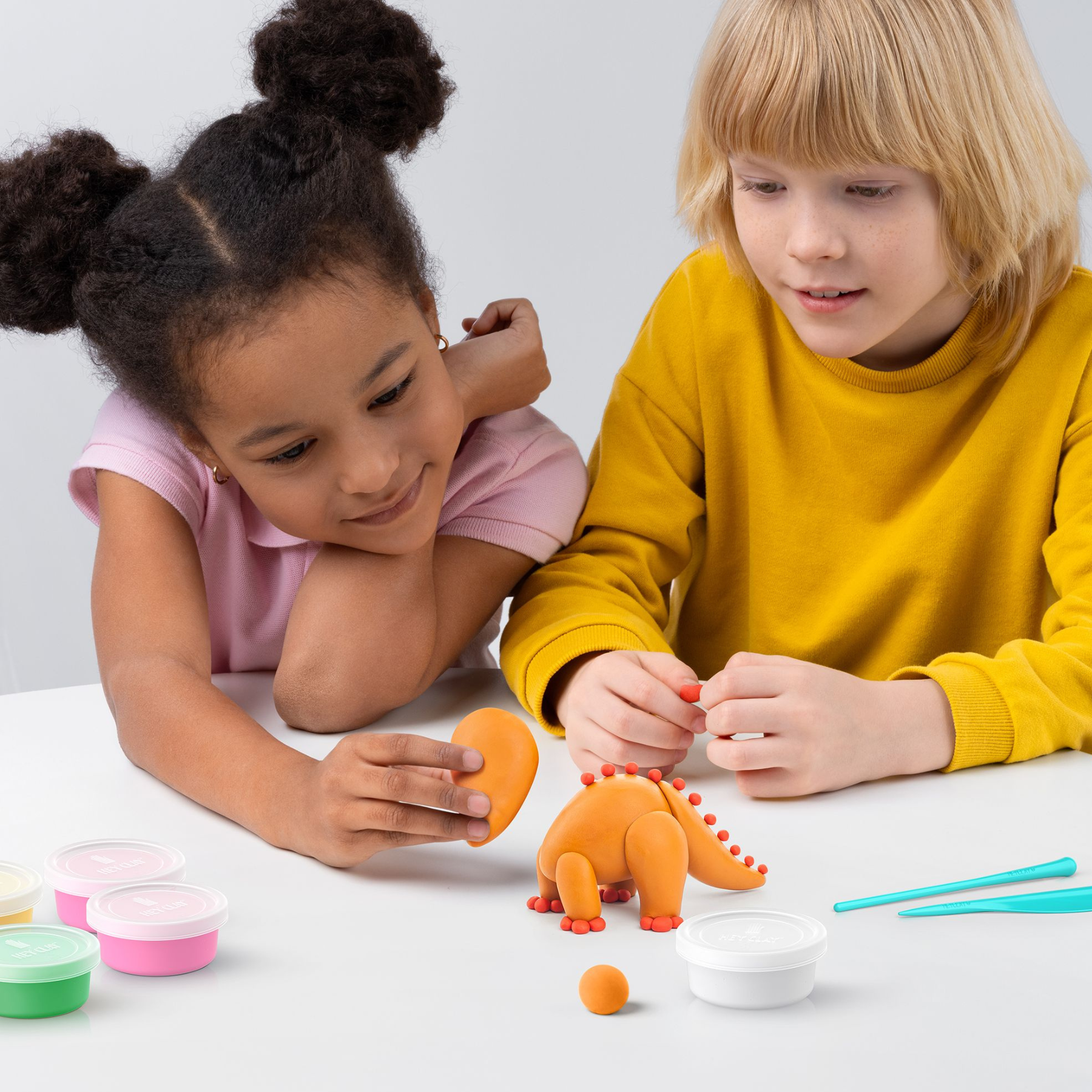 HEY CLAY Dino Kit - 15 Cans