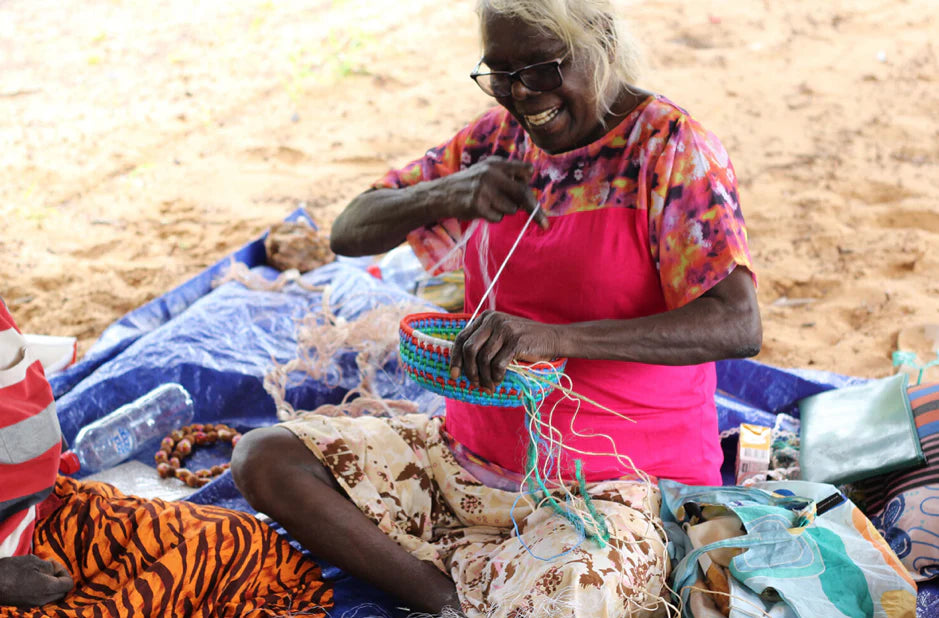 Numbulwar Numburindi Arts: Weaving Kit