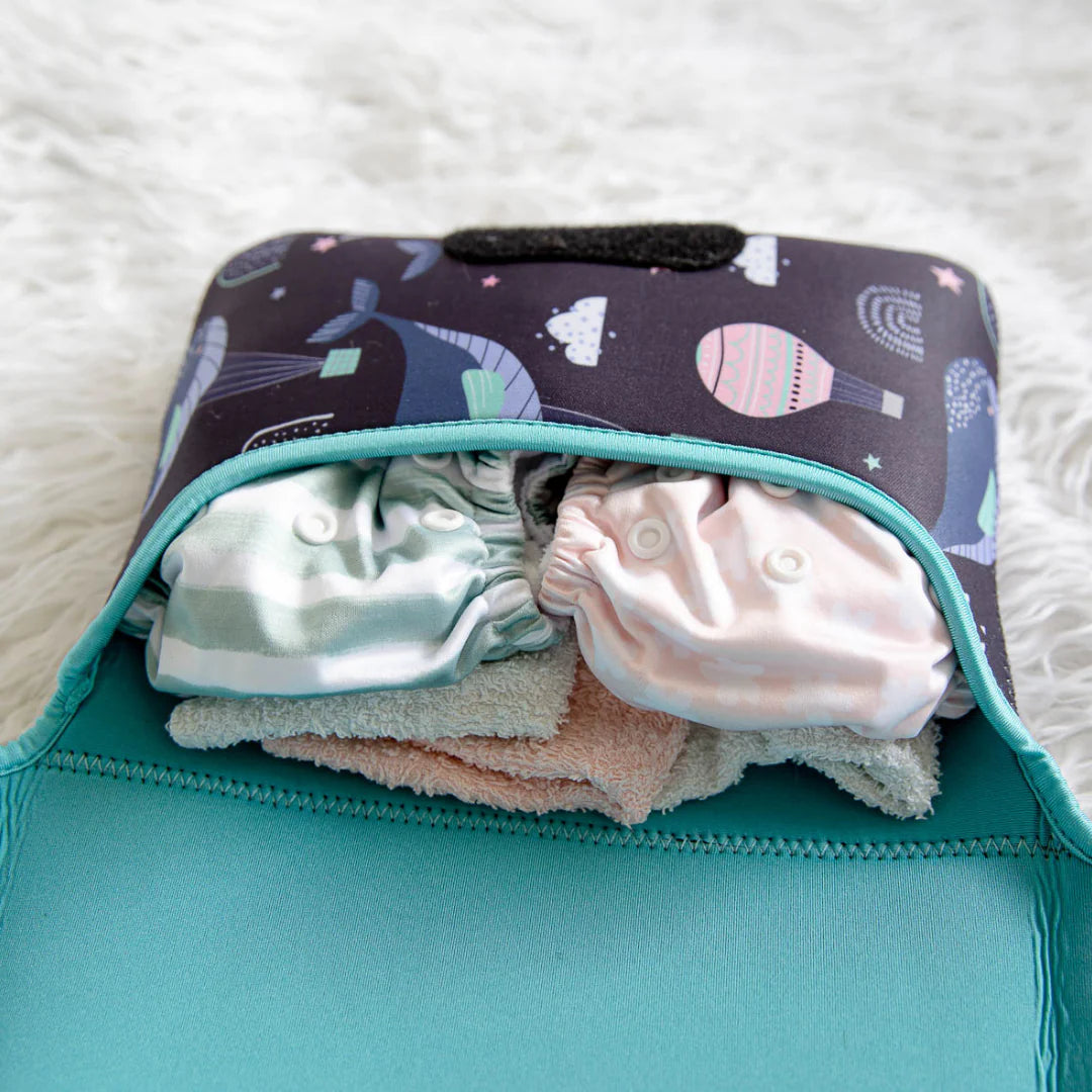 Change Mat Clutch - Monochrome