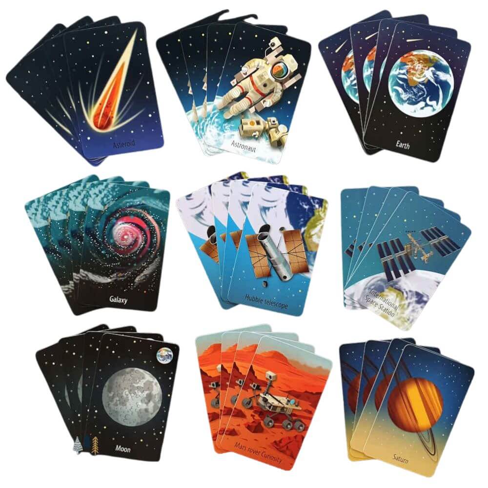 usborne-space-snap-card-game-2_1800x1800_bdee26ef-4c2e-46e3-9cdf-0ffe67431869.jpg