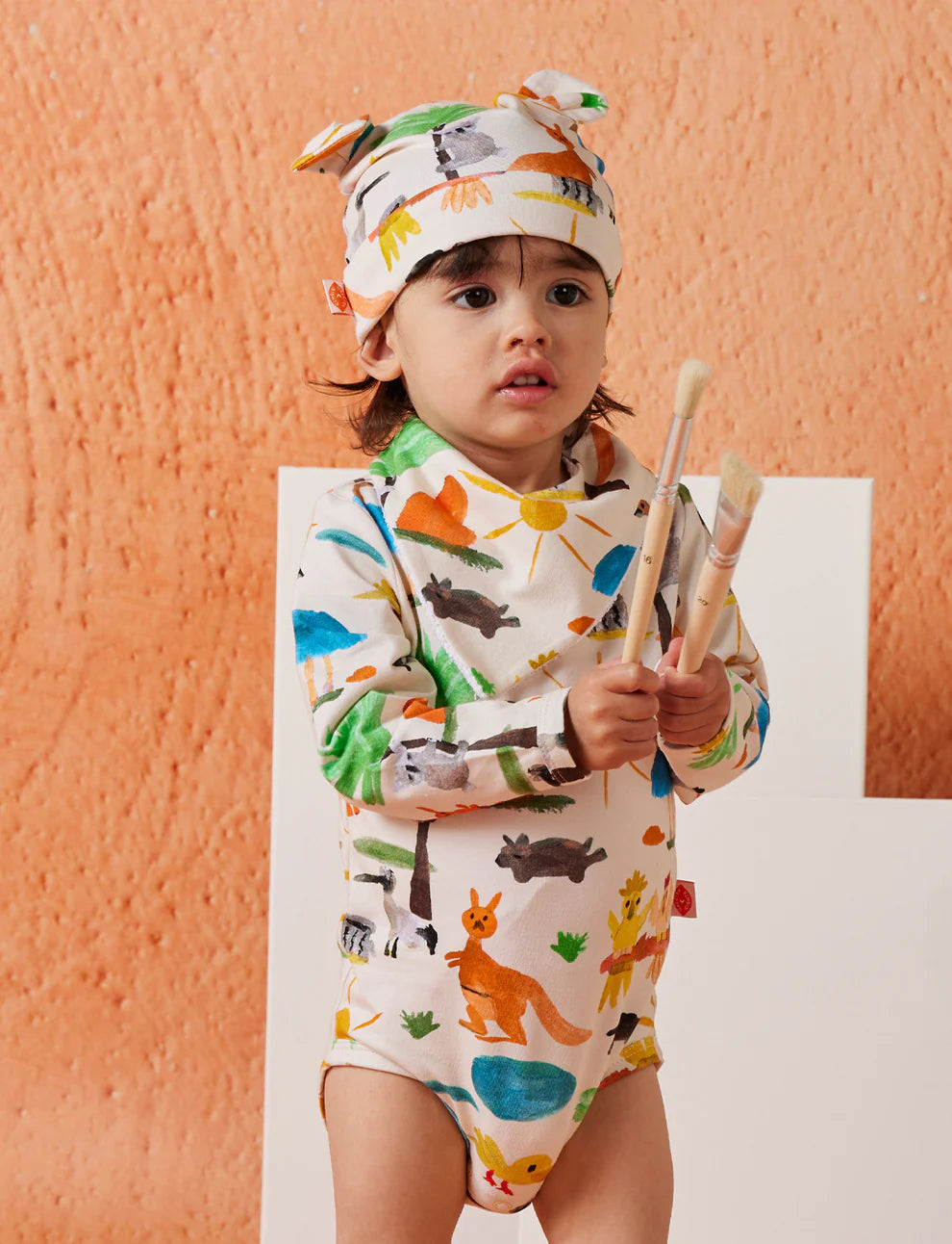 yo-country-hat-booties-bib-ls-bodysuit-04.webp