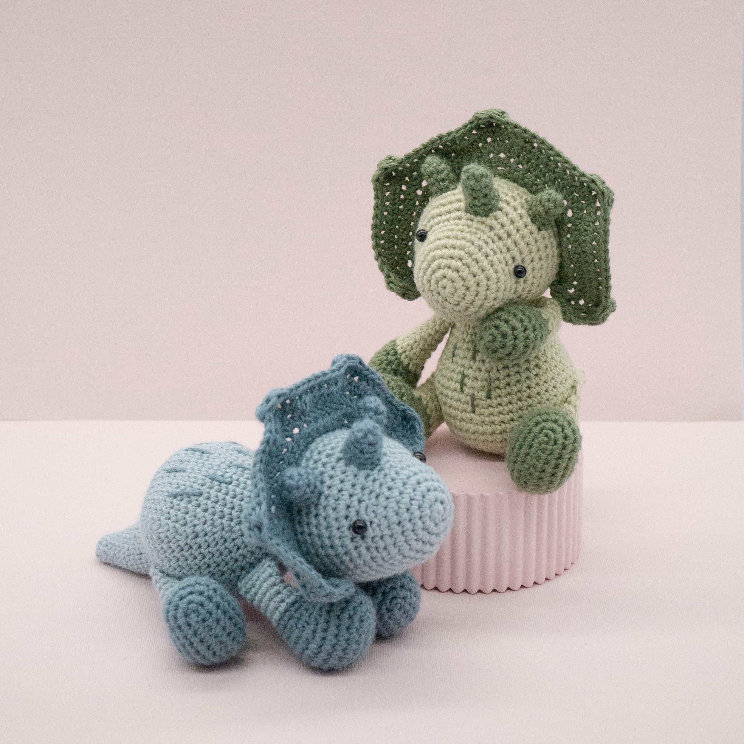 Crochet Your Own Triceratops: Green Sitting